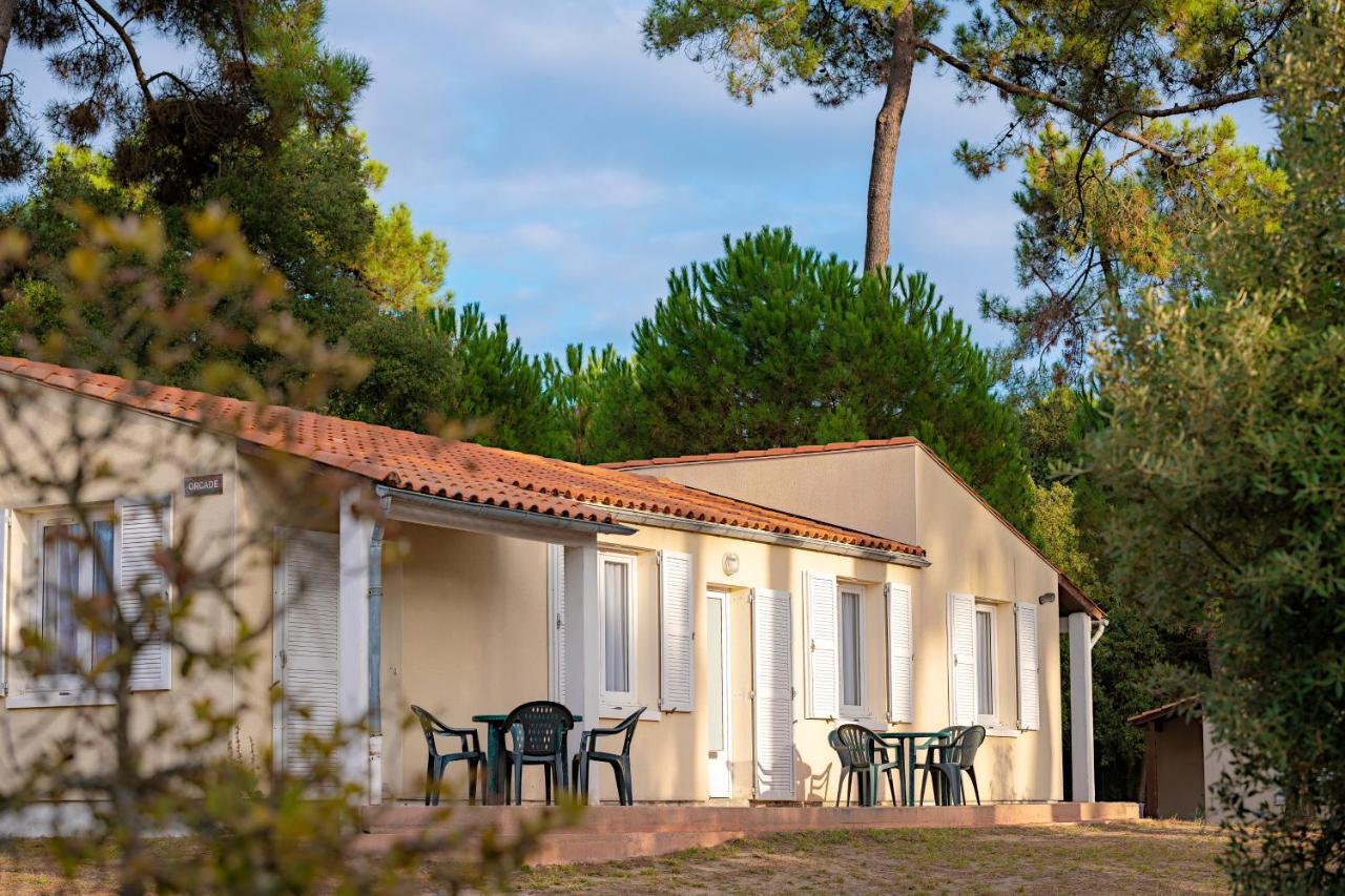 Готель Azureva Ile D'Oleron Grand-Village-Plage Екстер'єр фото